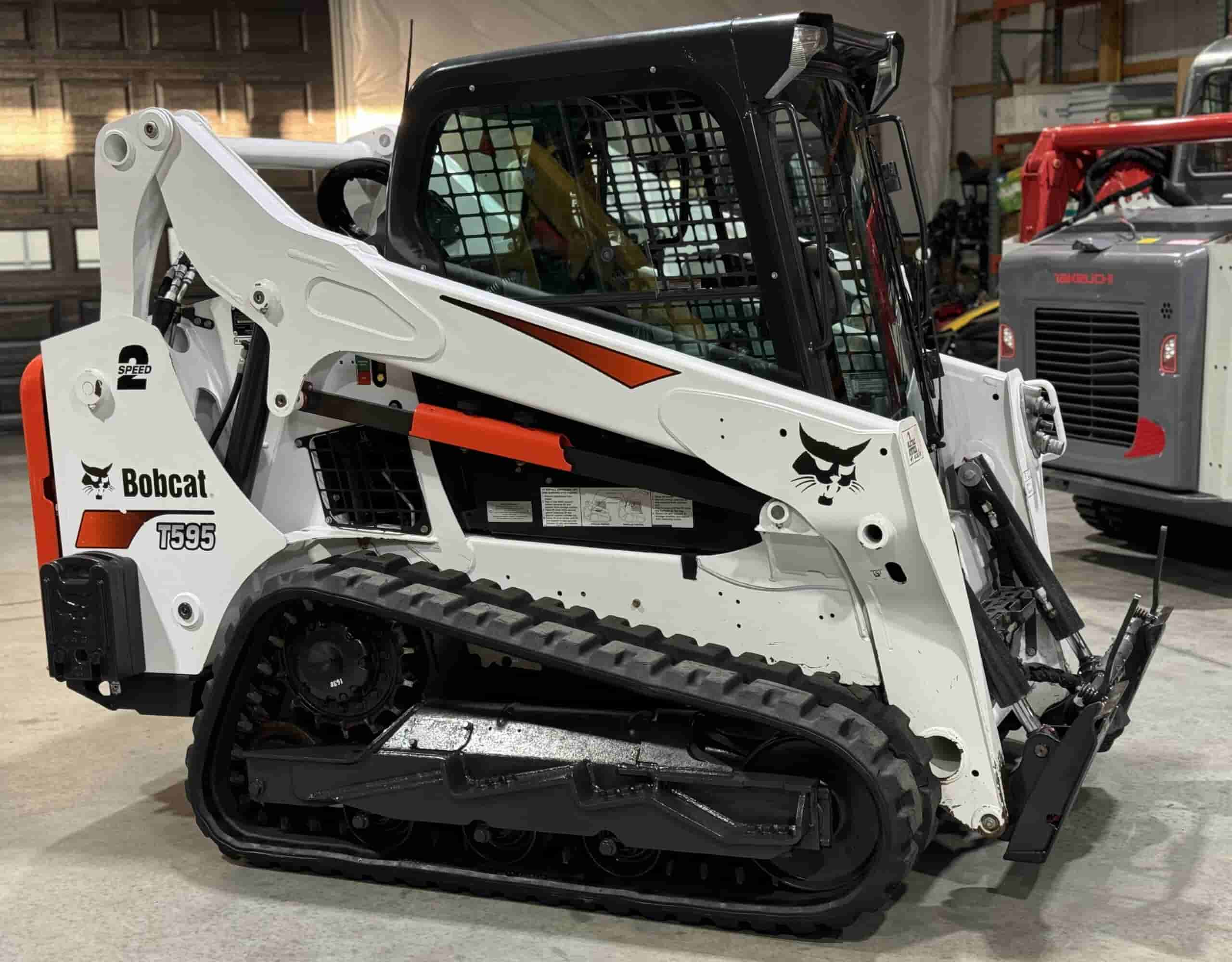 2018 BOBCAT T595
